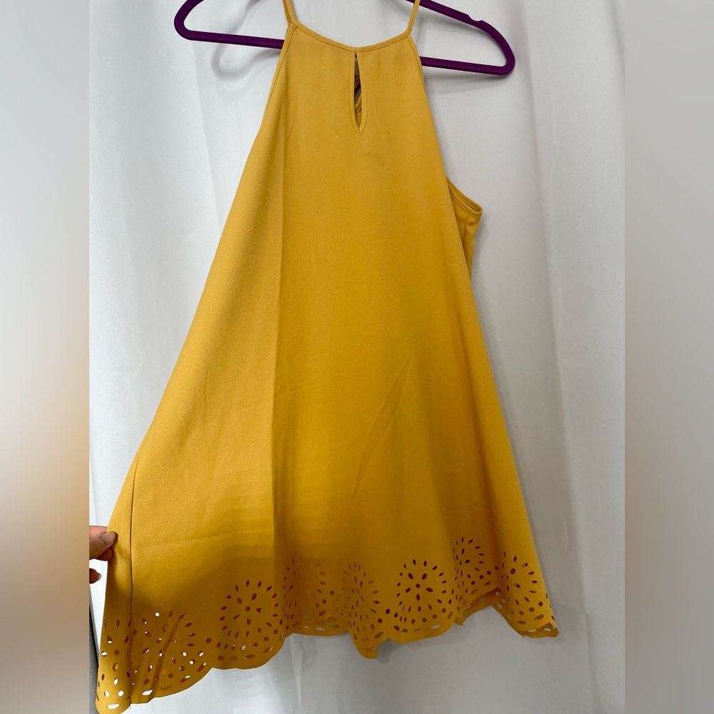 Simple yellow sundress ✨